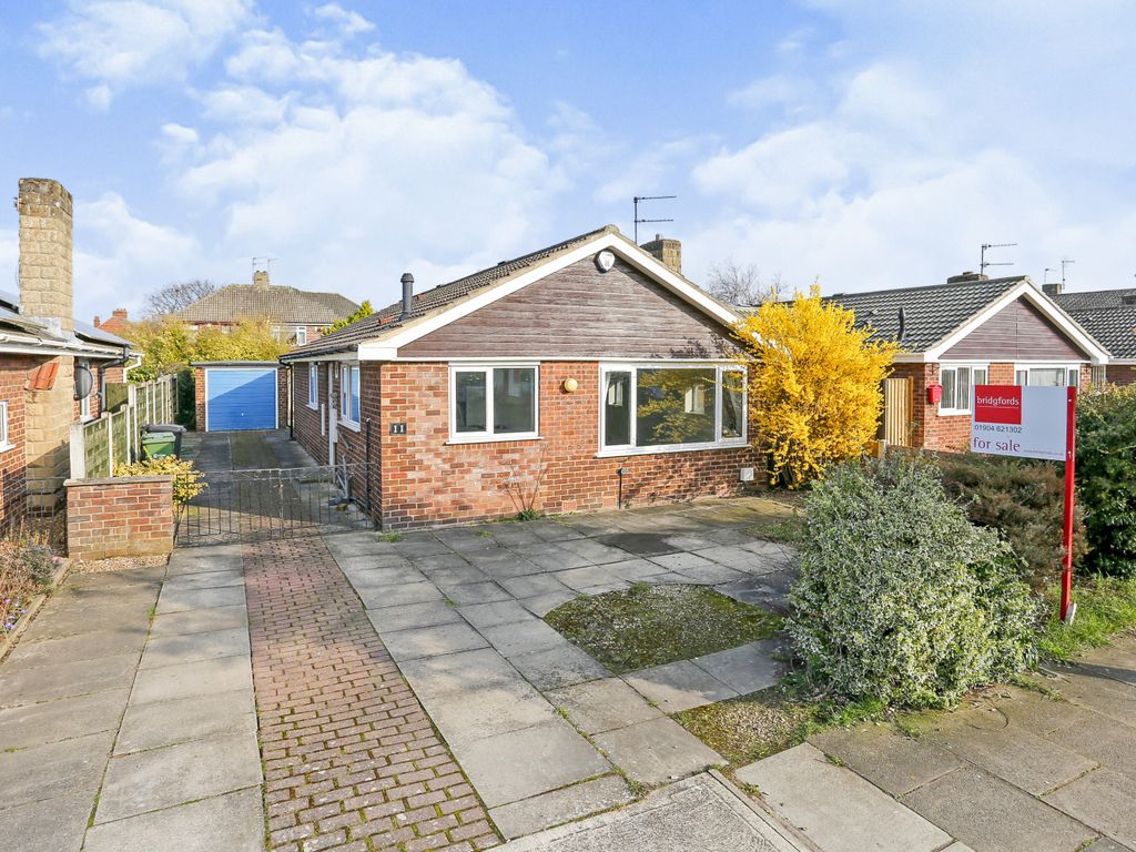 3 bed bungalow for sale in Old Orchard, Haxby, York YO32 Zoopla