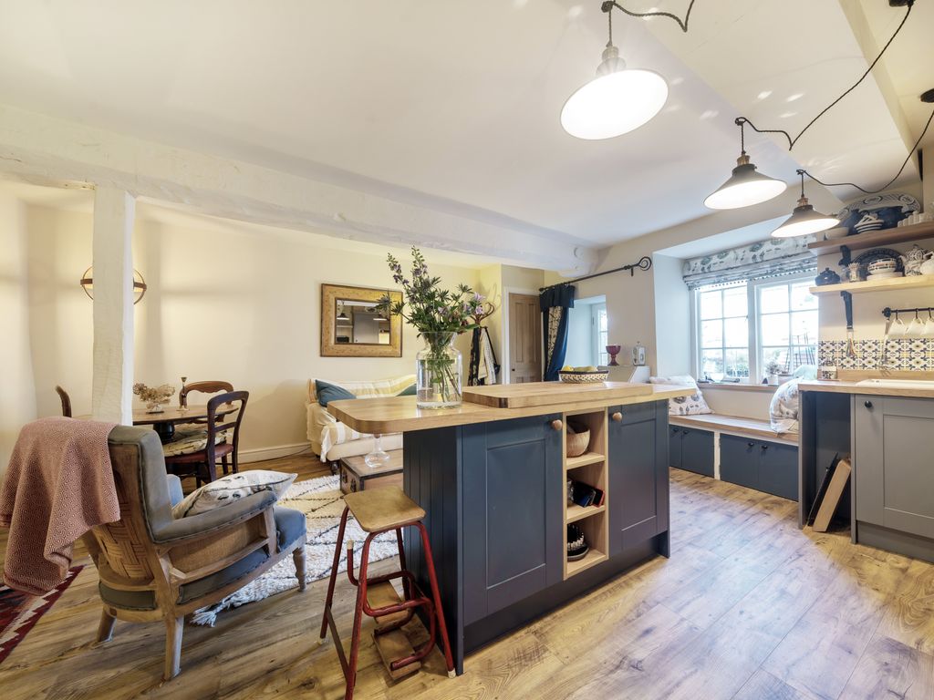 2 bed terraced house for sale in Matchbox Cottage, 28 Gloucester Street