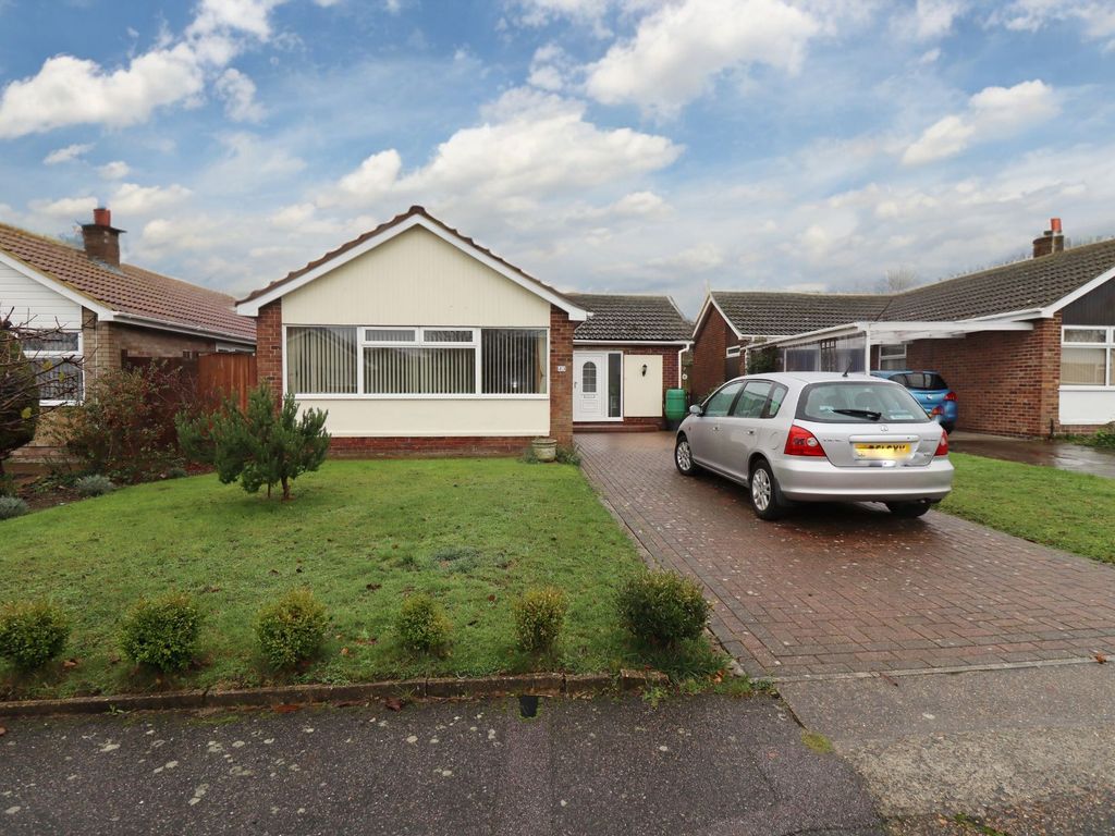 3 bed bungalow for sale in Millfield Road, Ramsgate CT12, £340,000 Zoopla