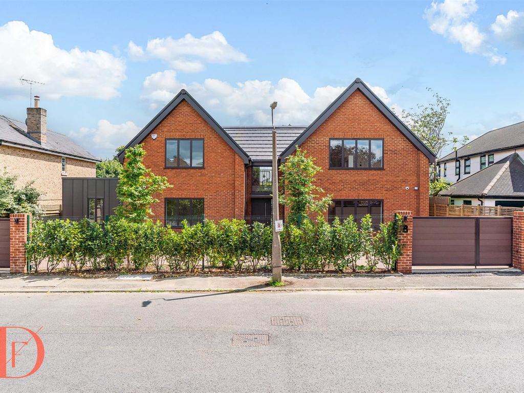 New home, 6 bed detached house for sale in Stanmore Way, Loughton IG10, £2,500,000 Zoopla