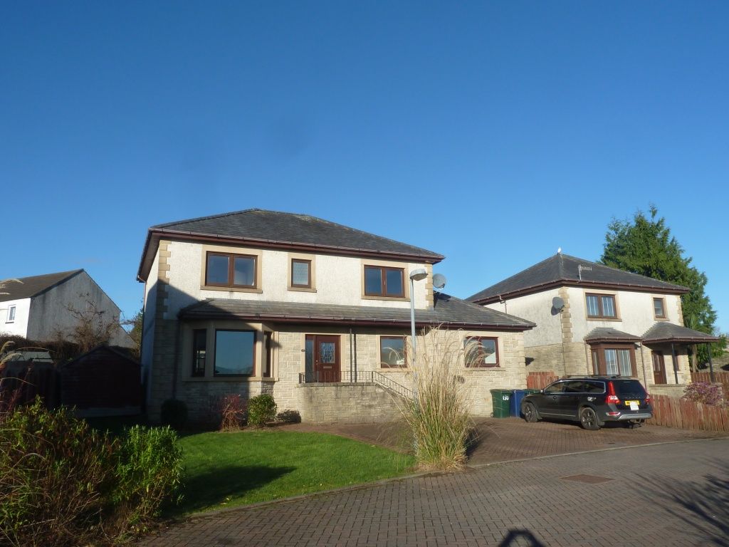 5 bed villa for sale in 21 Dhalling Park Hunter St, Dunoon PA23, £