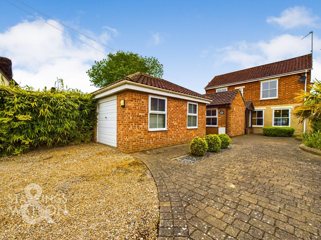 4 bed detached house for sale in Reedham Road, Acle, Norwich NR13 Zoopla
