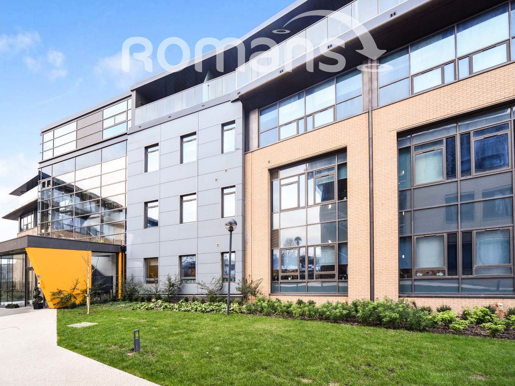 2 bed flat to rent in Wokingham Road, Binfield, Bracknell RG42 Zoopla