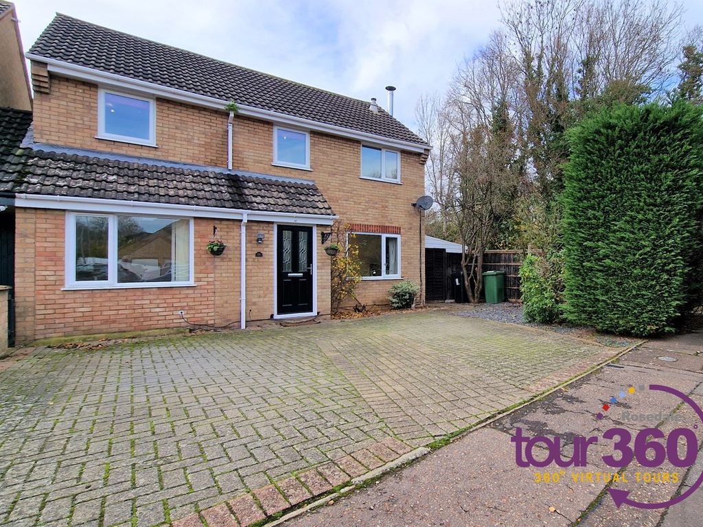 5 bed detached house for sale in Sevenacres, Peterborough PE2, £350,000