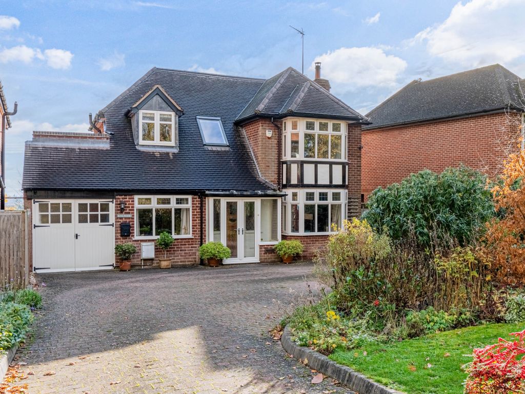 3 bed detached house for sale in Rowney Green Lane, Alvechurch