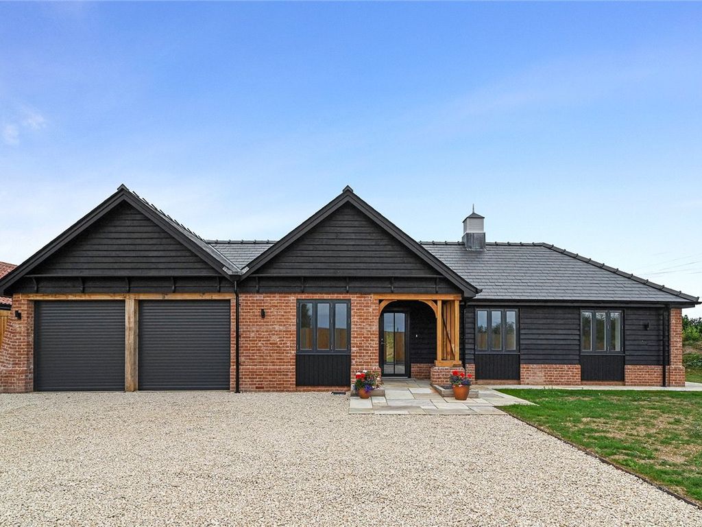 New home, 4 bed bungalow for sale in Coram Street, Hadleigh, Ipswich