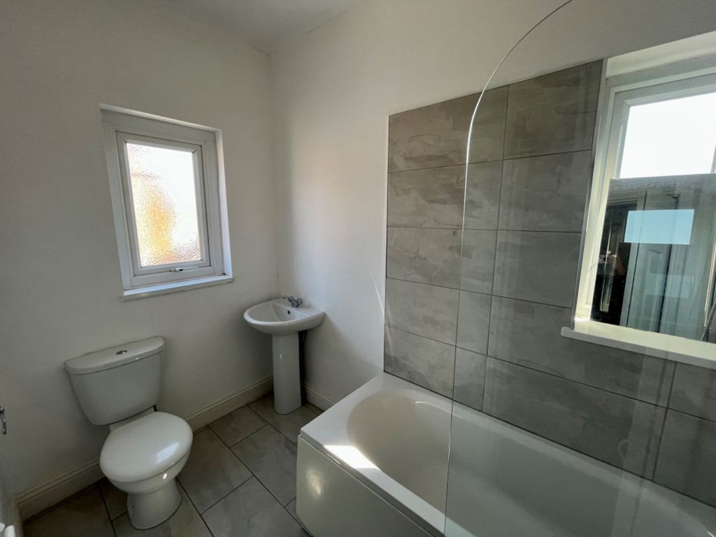 3 bed flat to rent in Horsley Hill Road, South Shields NE33 Zoopla