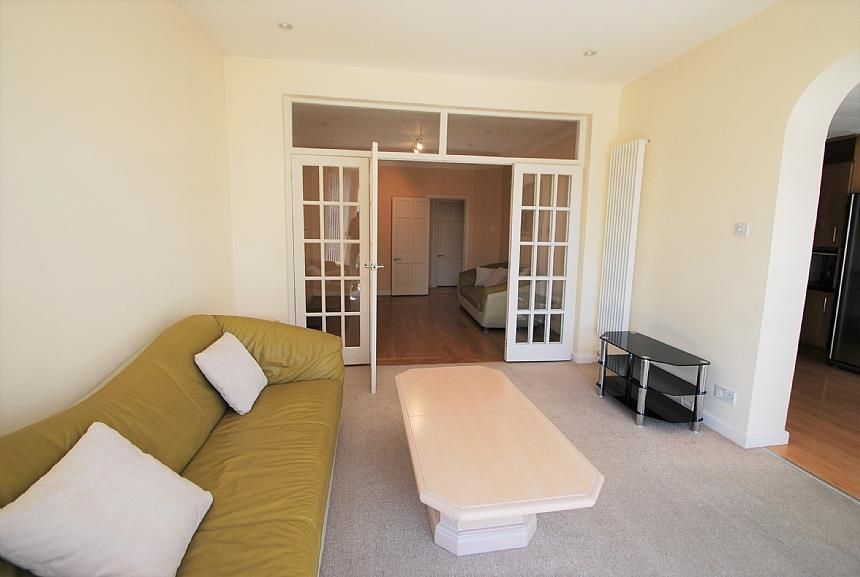 4 bed detached house for sale in Northiam, Woodside Park, London N12, £1,500,000 Zoopla