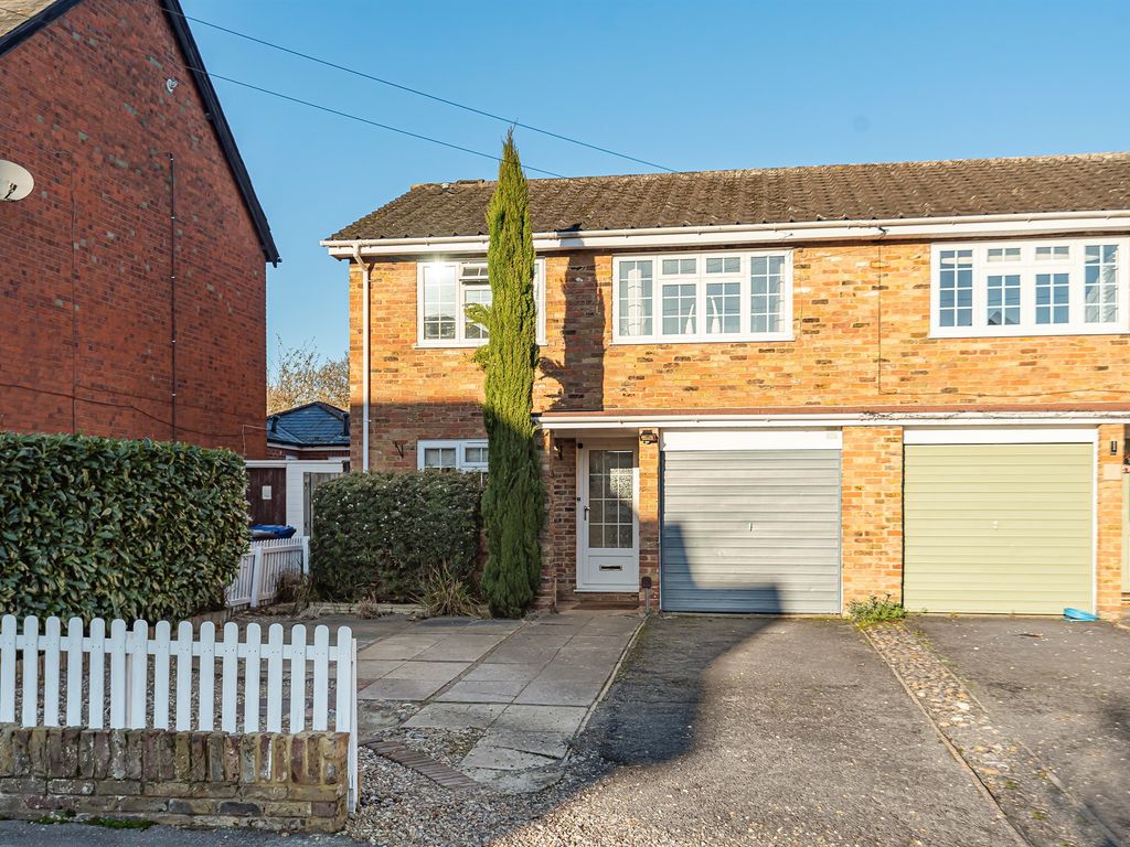 4 bed semidetached house for sale in Alwyn Road, Maidenhead SL6 Zoopla