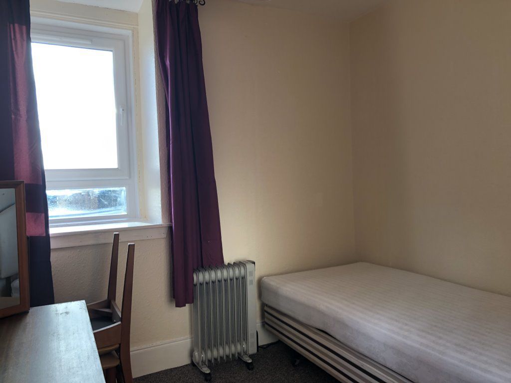 2 bed flat to rent in Balmore Street, Dundee DD4 Zoopla
