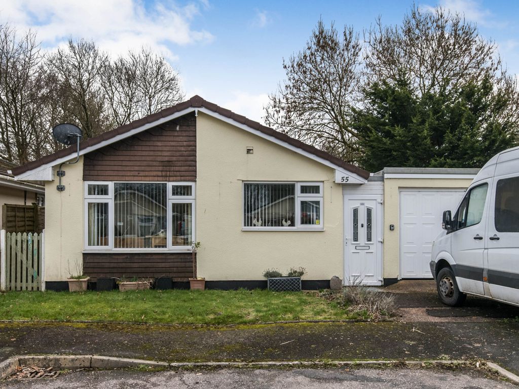 2 bed detached bungalow for sale in Apple Tree Close, Tiverton EX16