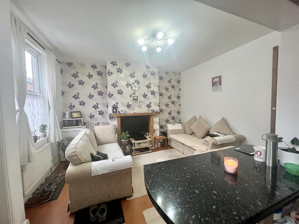 2 bed terraced house for sale in Marley View, Beeston, Leeds LS11, £