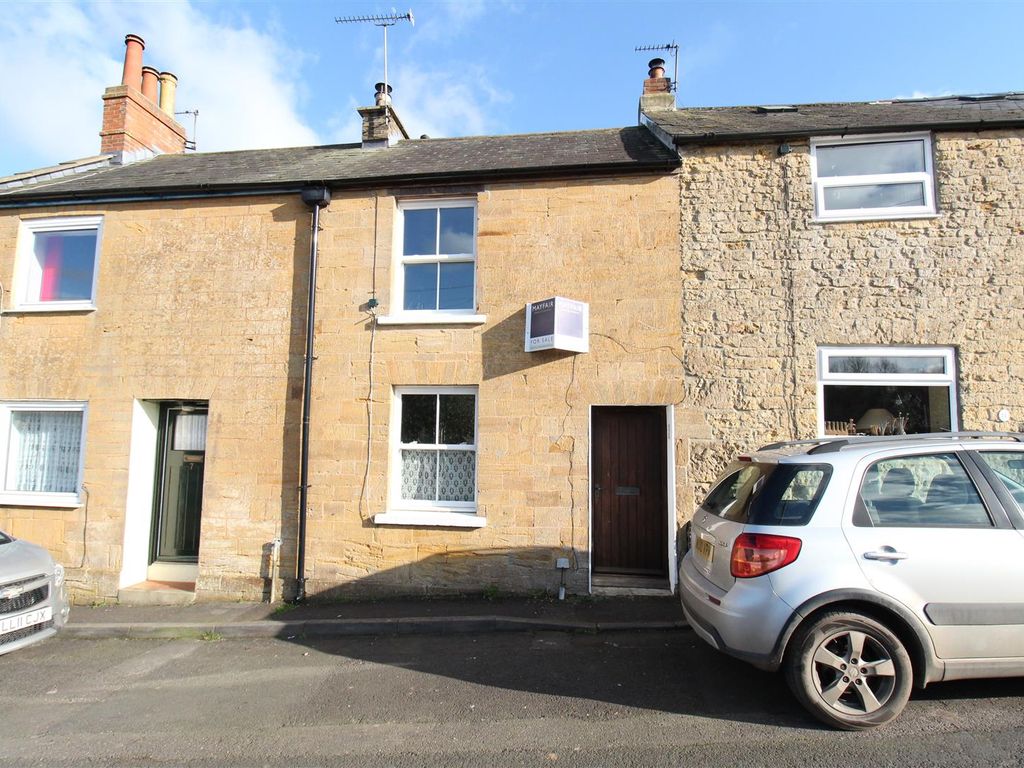 2 bed cottage for sale in Barn Street, Crewkerne TA18 Zoopla
