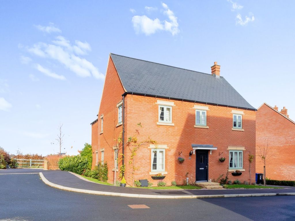 4 bed detached house for sale in Talbot Close, Brackley NN13 Zoopla