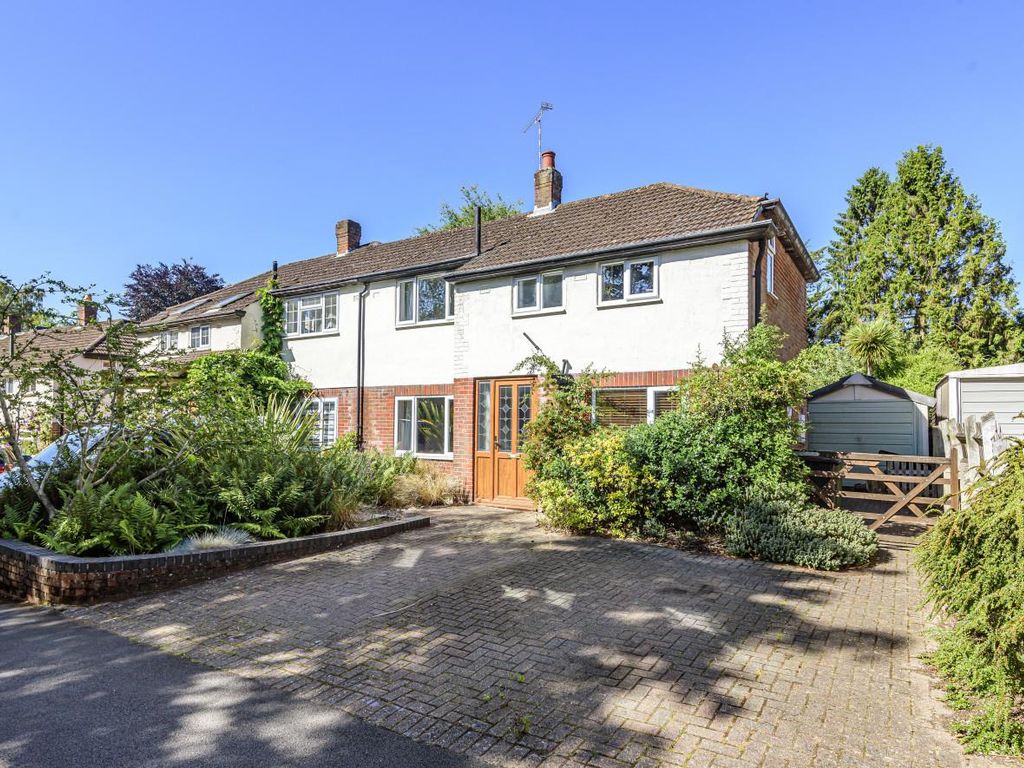 3 bed semidetached house for sale in Hursley Road, Chandler's Ford