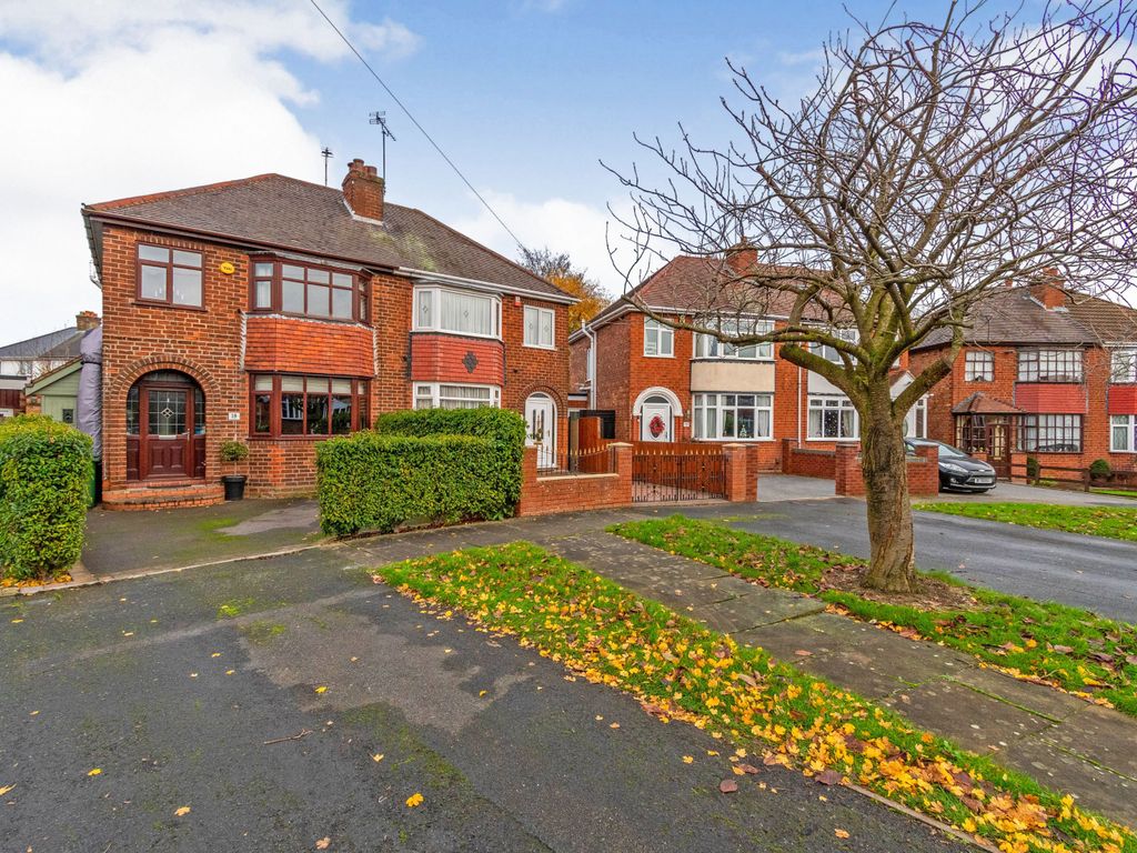 3 bed semidetached house for sale in Riverway, Wednesbury WS10 Zoopla