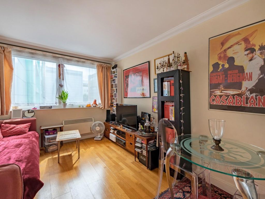 Fitzroy Street, Fitzrovia, London W1T  