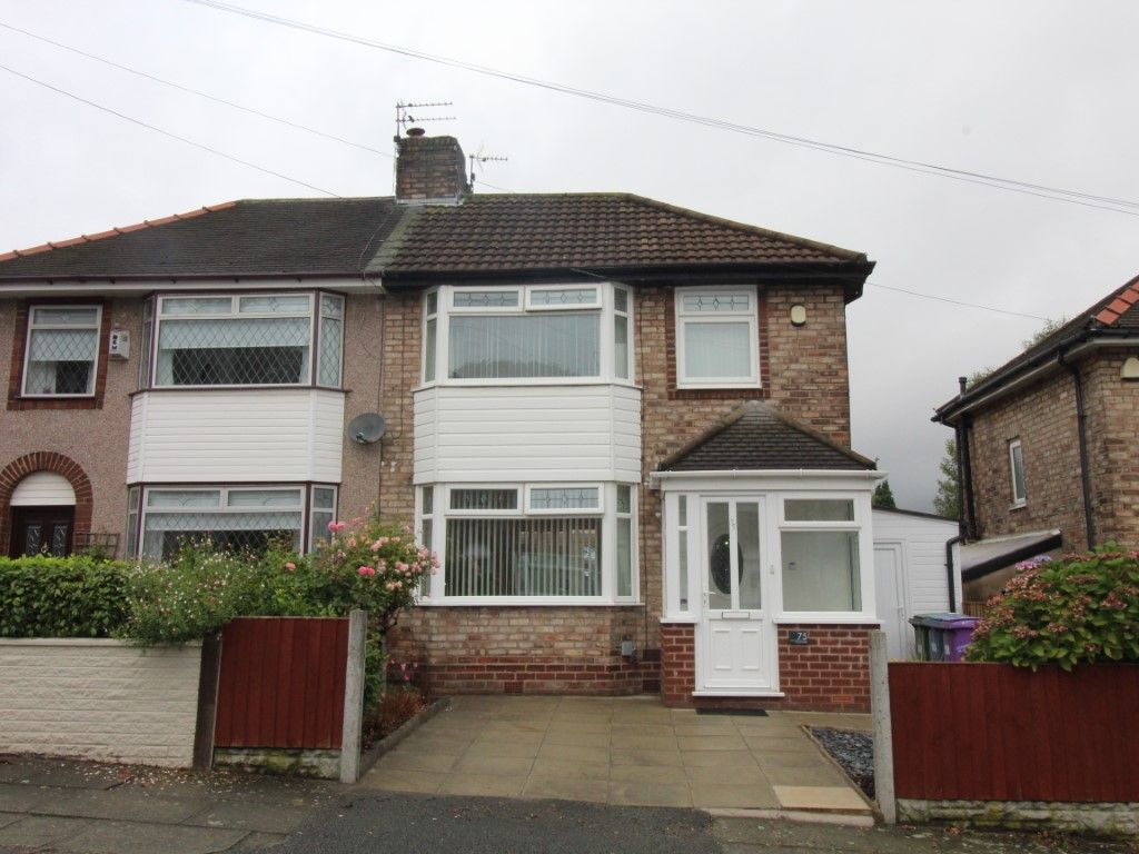 3 bed semidetached house to rent in Francis Way, Childwall L16, £1,300
