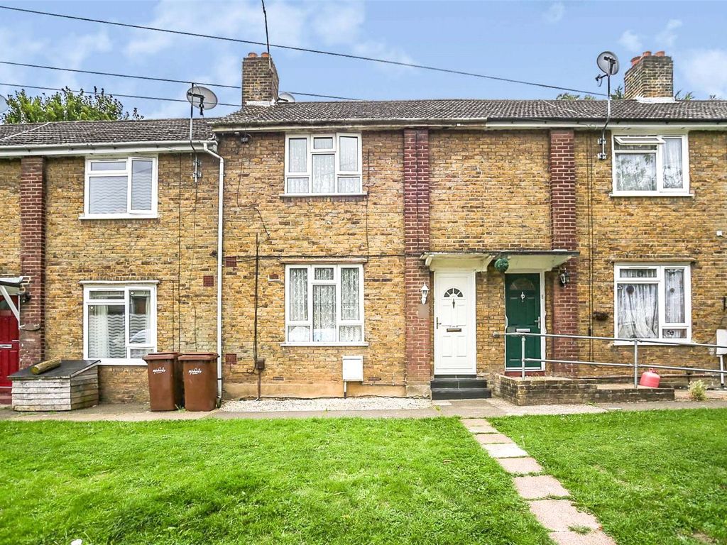 2 bed terraced house for sale in Darnley Road, Rochester, Kent ME2 Zoopla