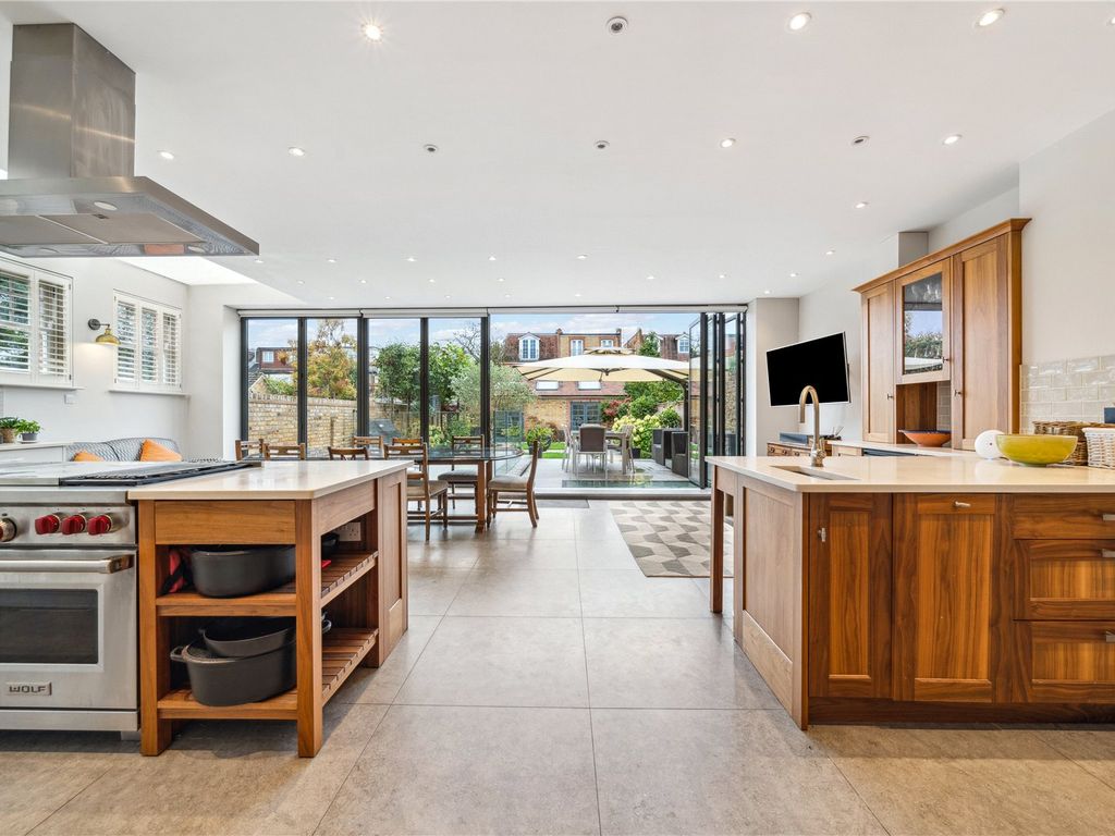 5 bed semidetached house for sale in Westmoreland Road, Barnes, London