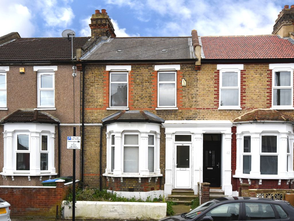 4 bed terraced house for sale in Rathmore Road, Charlton SE7, £580,000
