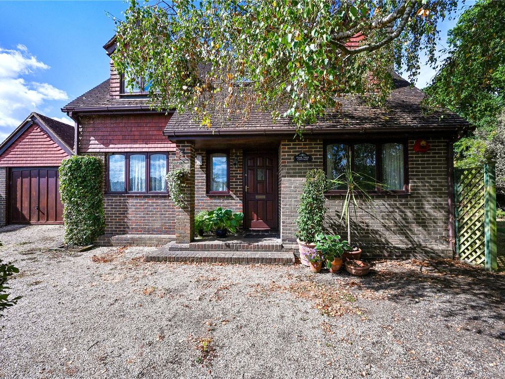 3 bed detached house for sale in Wineham Lane, Wineham, Henfield, West