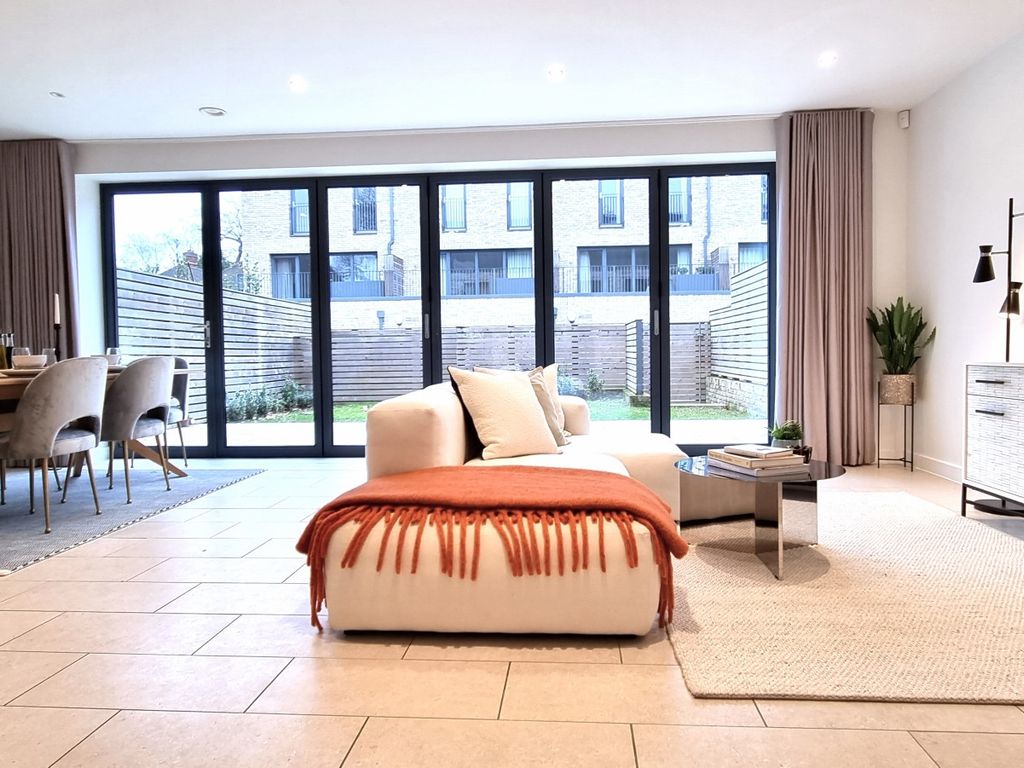 Beatrice Place, Wandsworth SW19  