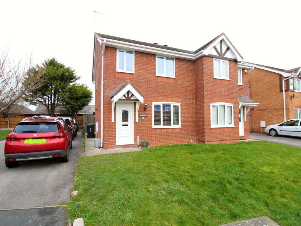 3 bed semidetached house for sale in Llys Cynffig, Kinmel Bay, Rhyl