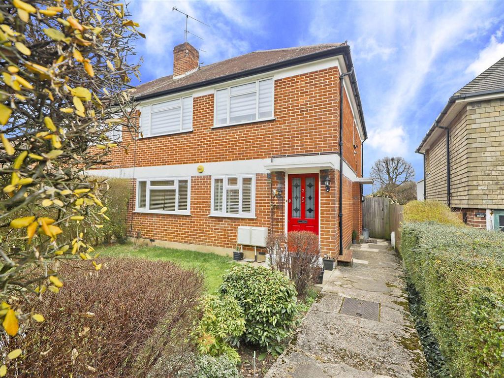 2 bed for sale in Meadway Gardens, Ruislip HA4 Zoopla