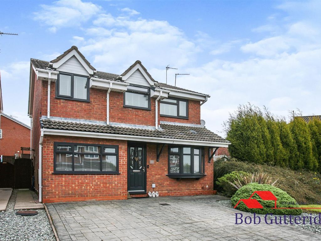 4 bed detached house for sale in Wimberry Drive, Waterhayes, Newcastle