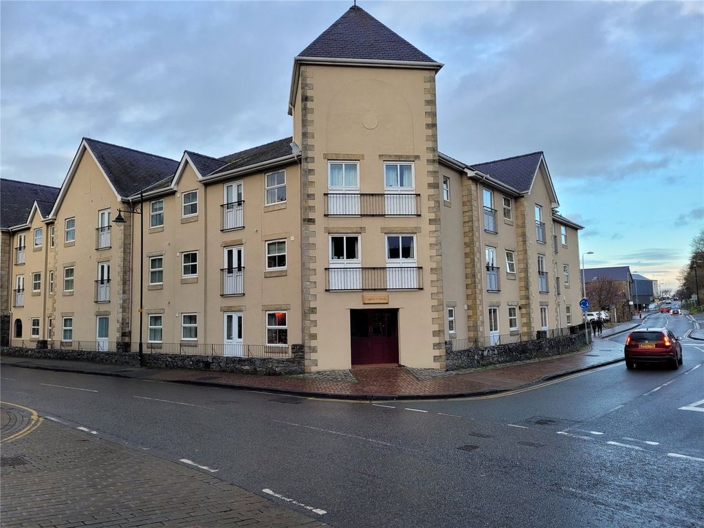 2 bed flat for sale in Turkey Shore, Caernarfon, Gwynedd LL55 Zoopla