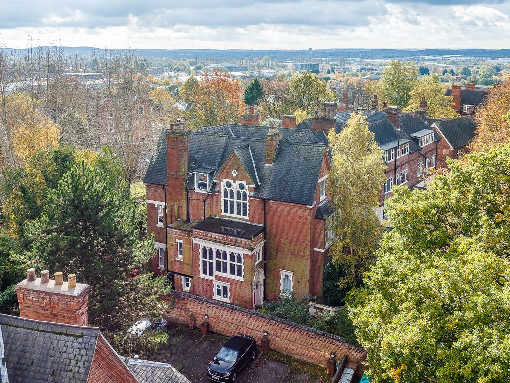 2 bed flat for sale in Cavendish Crescent South, The Park, Nottingham