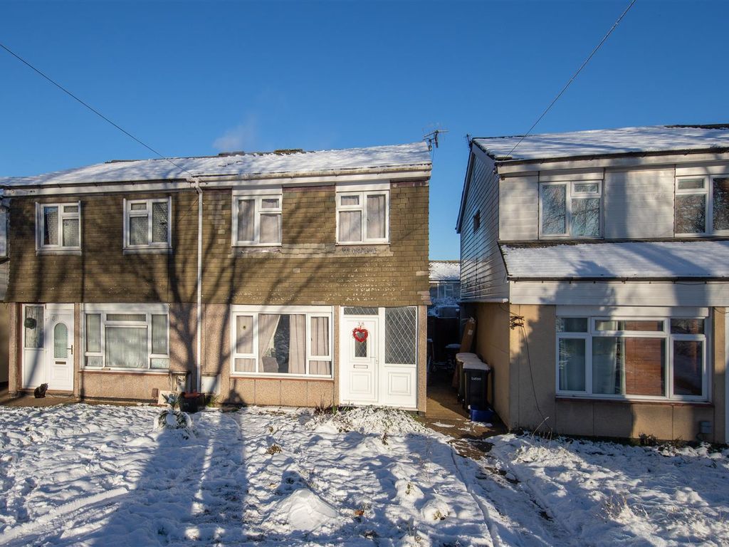 Hurlock Way, Luton, Bedfordshire LU4  