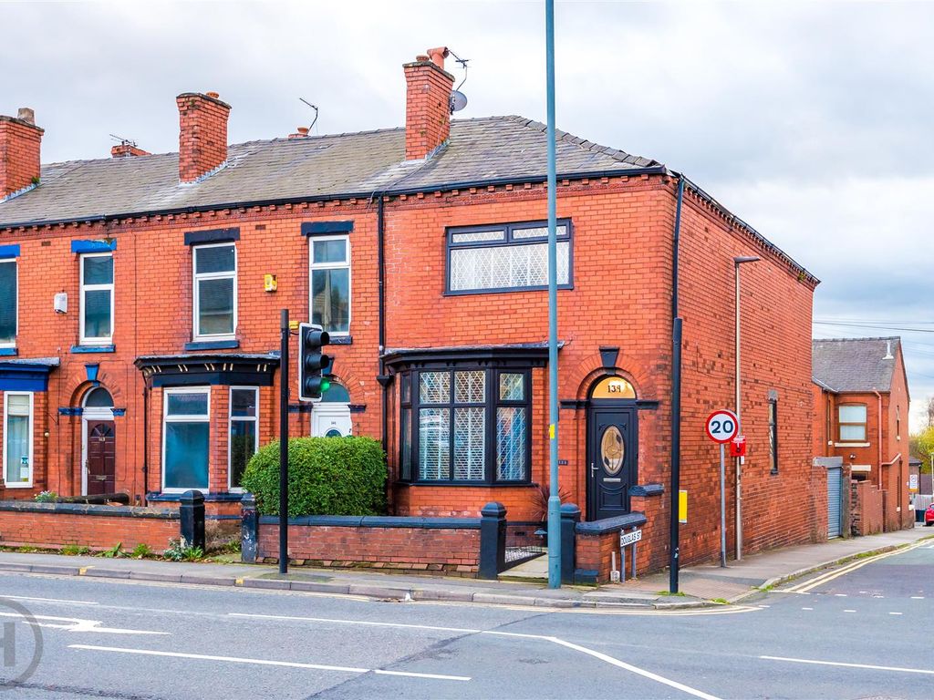 3 bed end terrace house for sale in Bolton Road, Atherton, Manchester