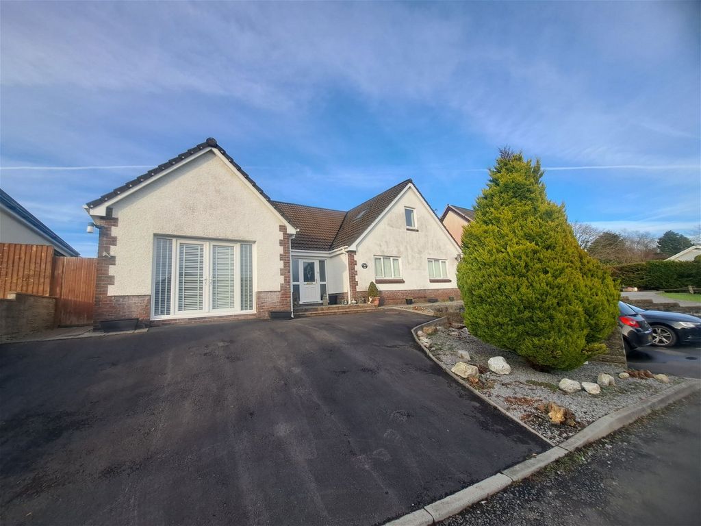 5 bed detached house for sale in Pantydwr, Llandeilo Road, Upper