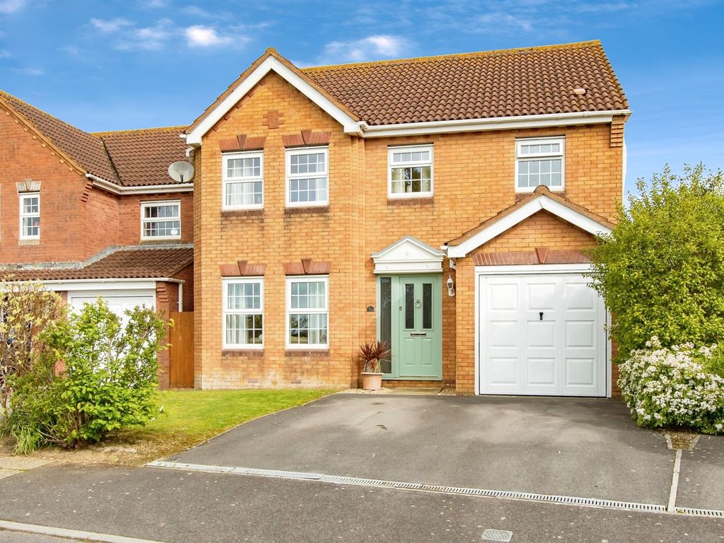 4 bed detached house for sale in Forde Park, Yeovil BA21, £425,000 Zoopla