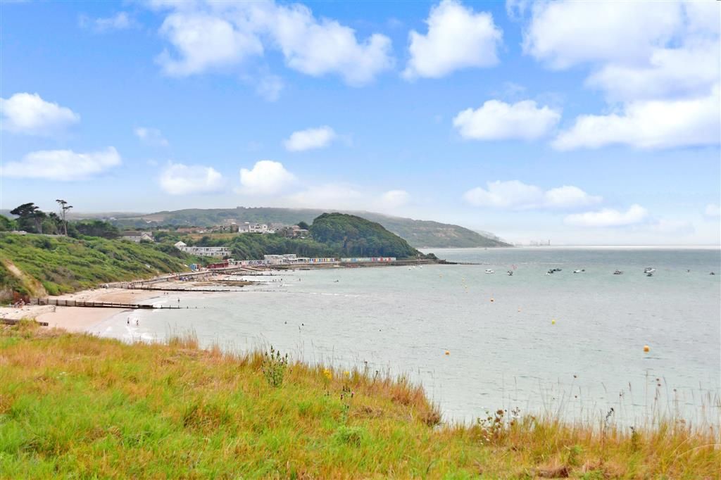 2 bed mobile/park home for sale in Monks Lane, Freshwater, Isle Of