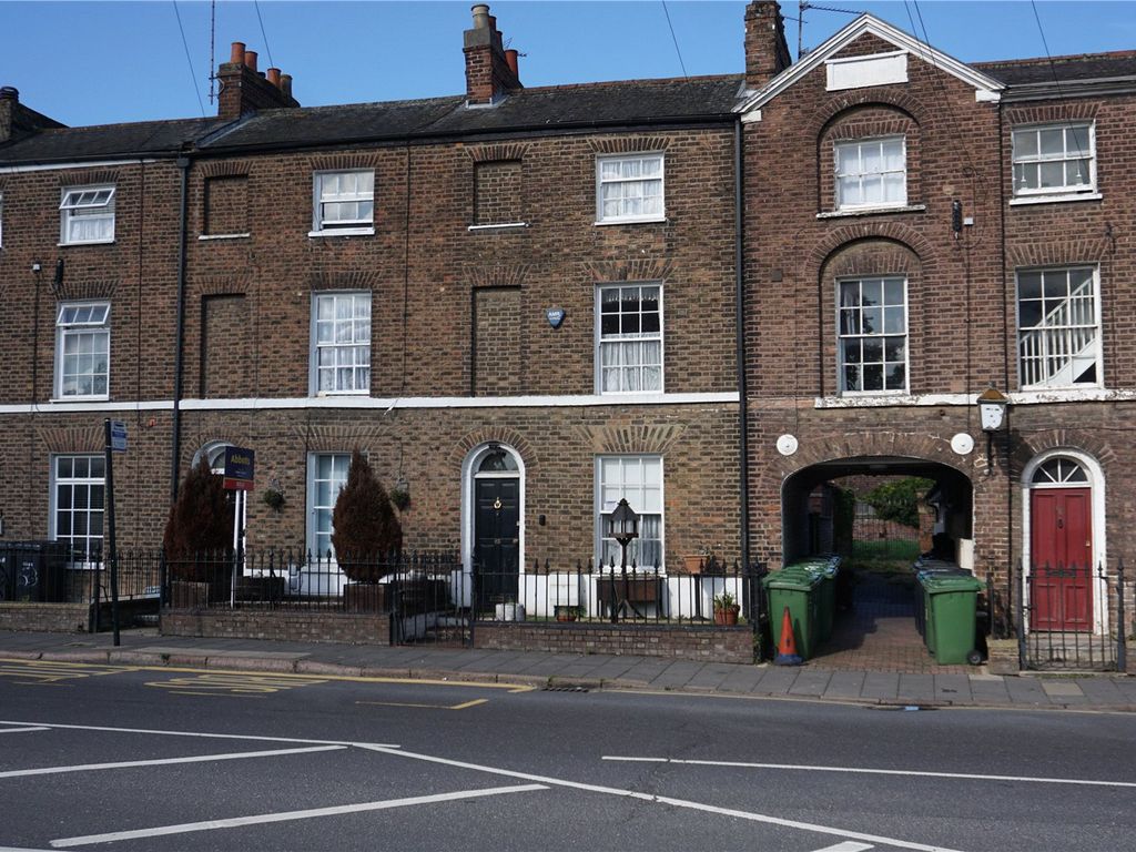 3 bed terraced house for sale in London Road, King's Lynn, Norfolk PE30, £165,000 Zoopla