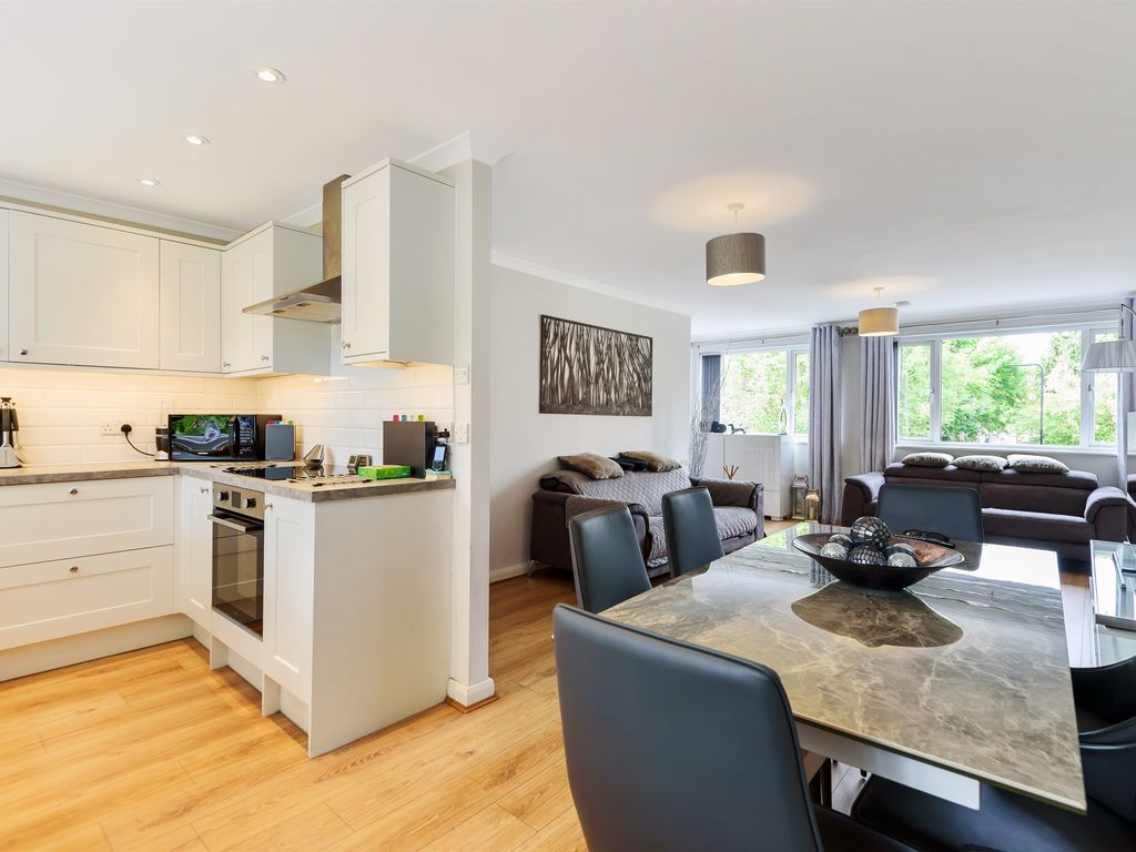 Elmcroft Close Eaton Rise London W5  