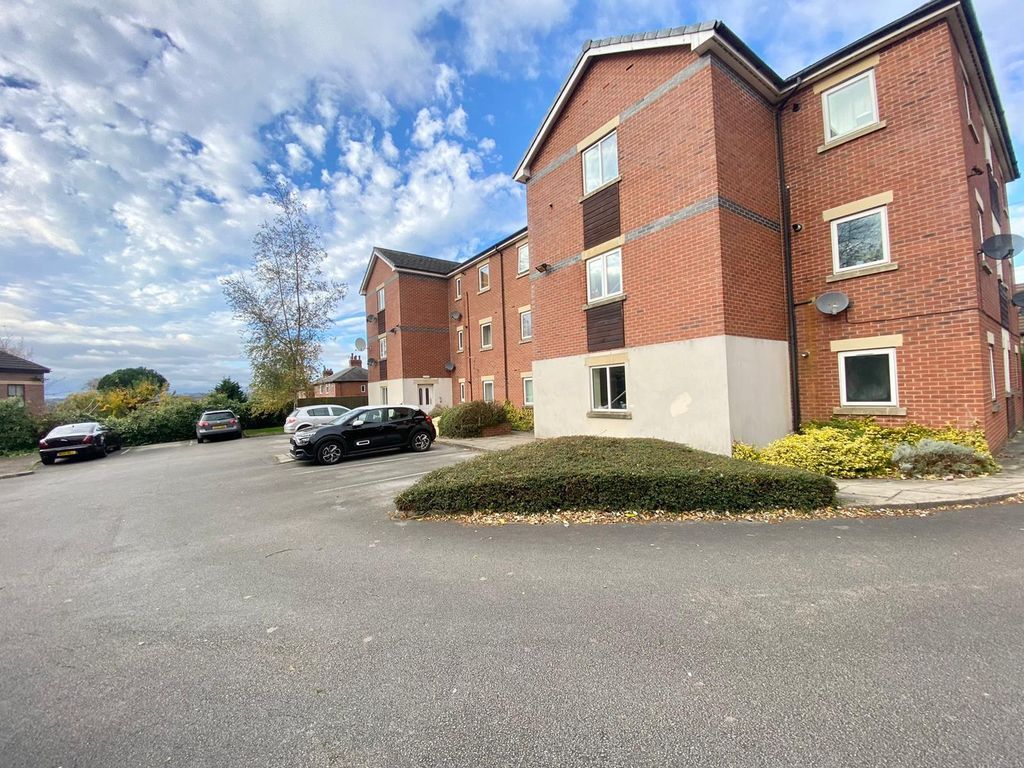 2 bed flat to rent in Vesper Road, Kirkstall, Leeds LS5 Zoopla