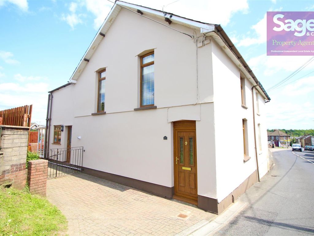 3 bed terraced house for sale in South Street, Sebastopol, Pontypool