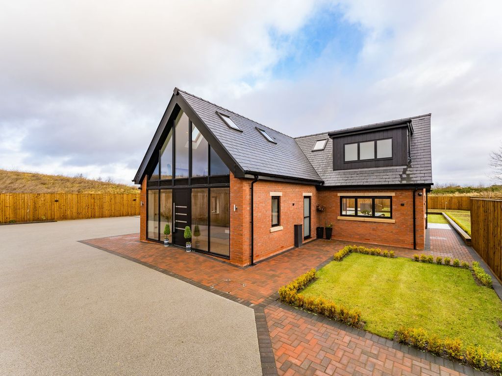 4 bed detached house for sale in Warrington Road, Bold Heath WA8, £1,050,000 Zoopla