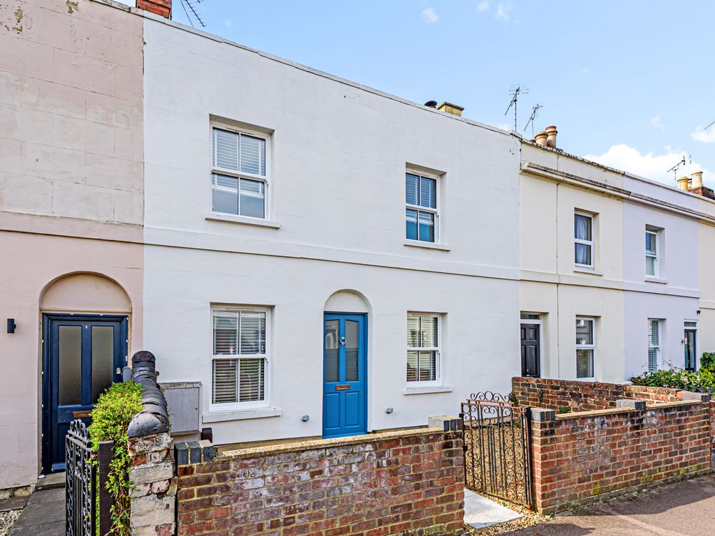 3 bed terraced house for sale in Upper Norwood Street, Leckhampton