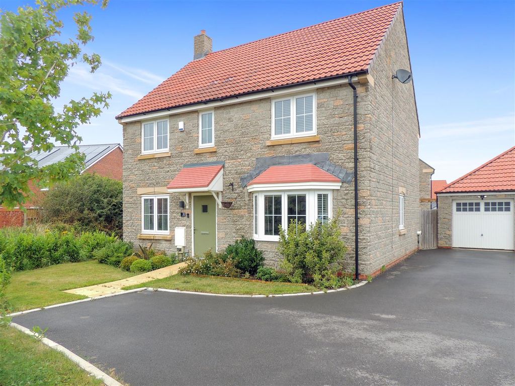 4 bed detached house for sale in Crocus Road, Lyde Green, Bristol BS16