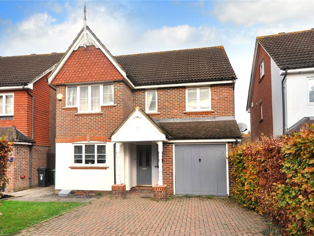 4 bed detached house for sale in Horley, Surrey RH6 Zoopla