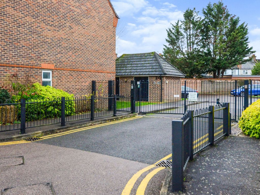 Premier Place, Watford WD18  