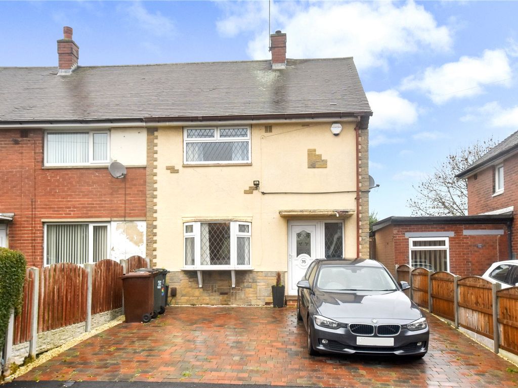 2 bed semidetached house for sale in Newlands Drive, Morley, Leeds