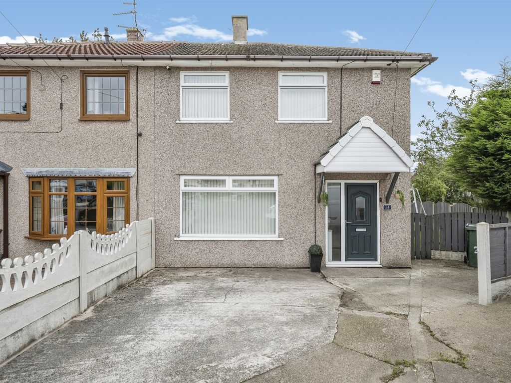 3 bed semidetached house for sale in Hallgate, Thurnscoe, Rotherham