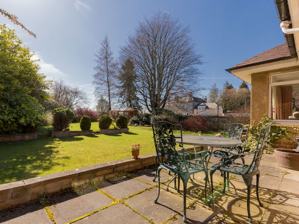 4 bed detached bungalow for sale in 20 Lasswade Road, Loanhead