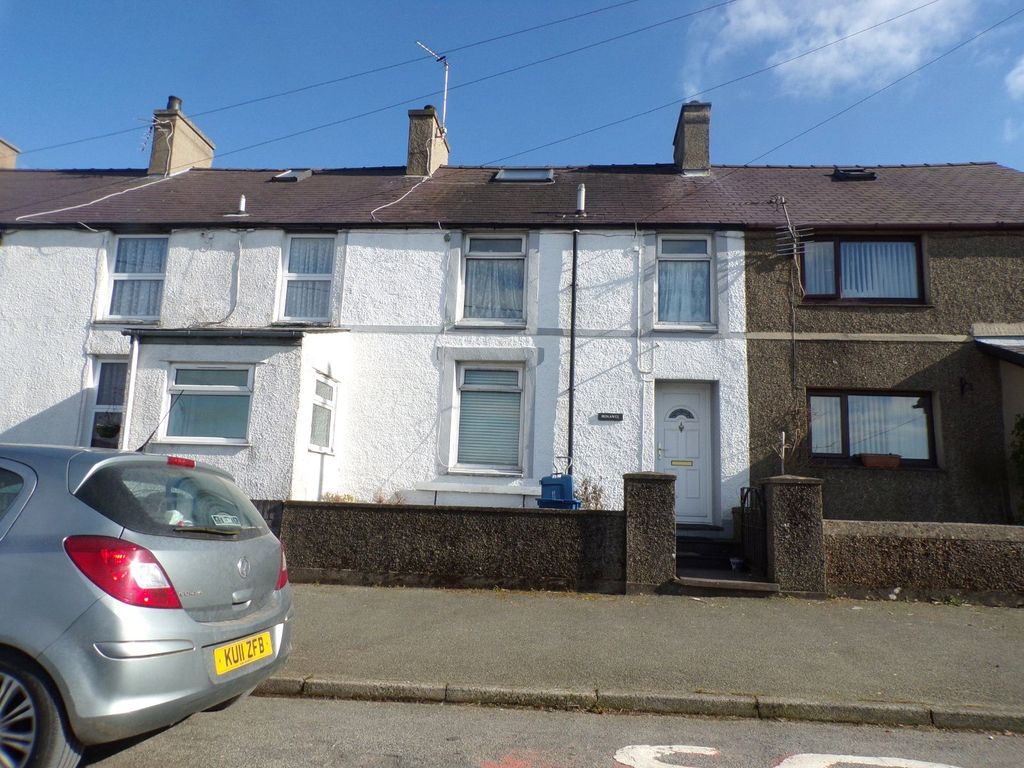 2 bed terraced house for sale in Rhosgadfan, Caernarfon, Gwynedd LL54